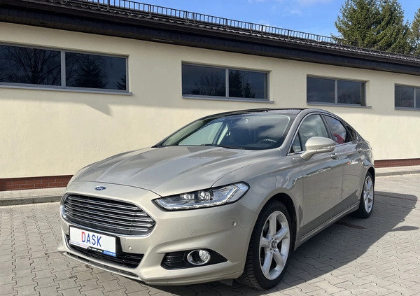 Ford Mondeo cena 55500 przebieg: 108000, rok produkcji 2016 z Bardo małe 154